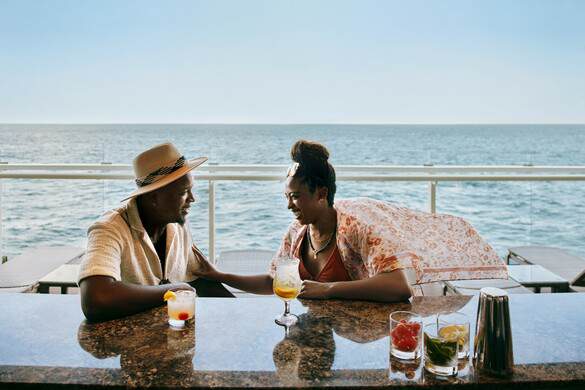 Carnival Mardi Gras - Havana Bar & Pool, Credit. Emily Scarlett Romain.jpg